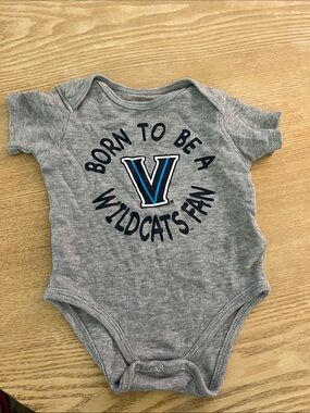 Villanova University Grey "Born to Be a Wildcats Fan" Baby One-Piece 3-6 months